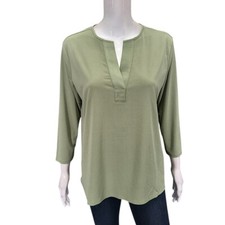 Banana Republic Ladies Trendy Dressy Top Medium Size Green Pullover Modern Shirt