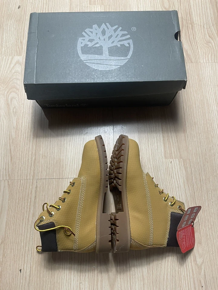 Botas Timberland 6 pulgadas clásicas de trigo Helcor impermeables a prueba de arañazos nuevas talla 3 Foto 4 de 4