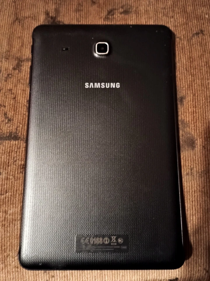 Samsung Galaxy Tab E планшетов - серый на запчасти/ремонт * треснувший экран * читать - Изображение 3 из 4