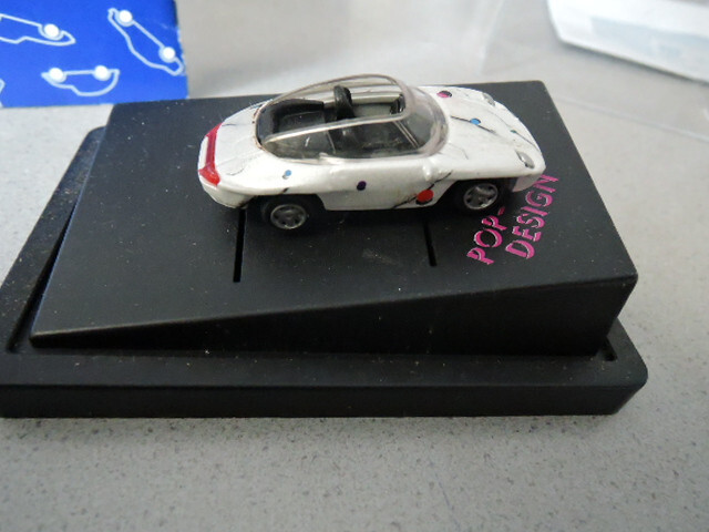 Picture 1 of 5