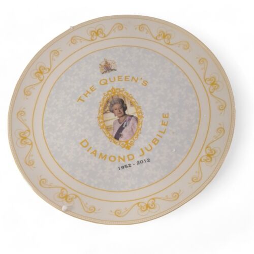 Wedgewood Royal Celebration Decorative Plates x 3 and Silver Plated Platter x 1 - Picture 16 of 24
