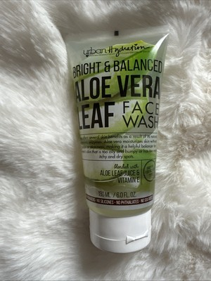 Urban Hydration Bright & Balanced Aloe Vera Leaf Facial Gel Moisturizer 6.0 Oz