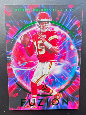 Panini 2023 Luminance Patrick Mahomes II Fuzion Green /10 #2