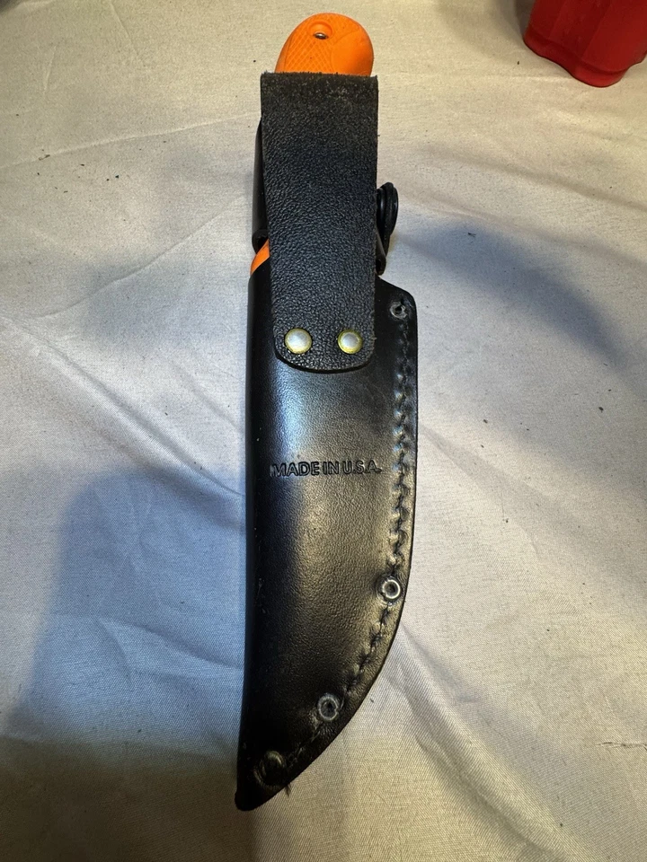 Cutco 5718JI Orange Handled Serrated Edge Fixed Blade Hunting Knife - Image 4 of 4