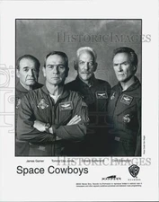 2000 Press Photo Cast Of Film Space Cowboys - DFPG69315