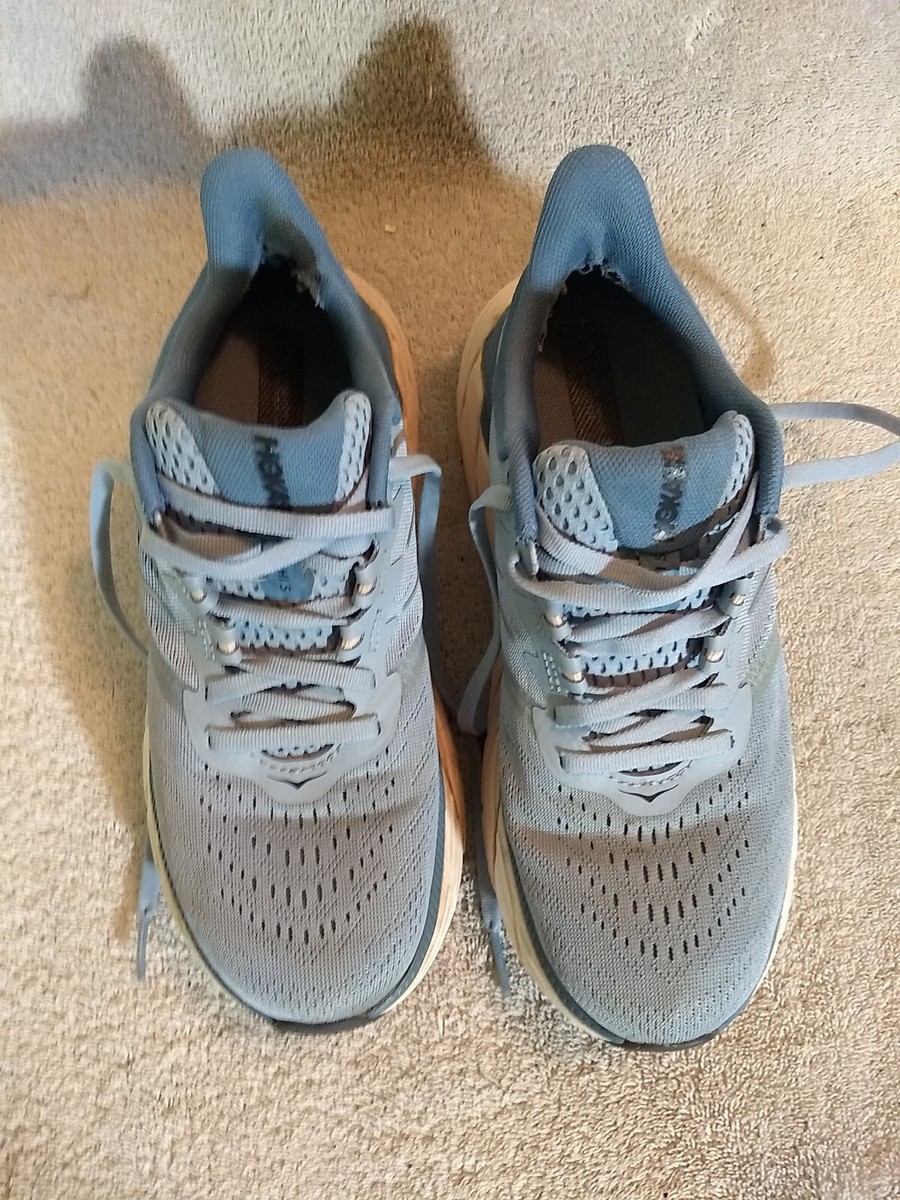 Hoka Womens Arahi 5 Blue Running Shoes (heel cup wear), Size: 7 B