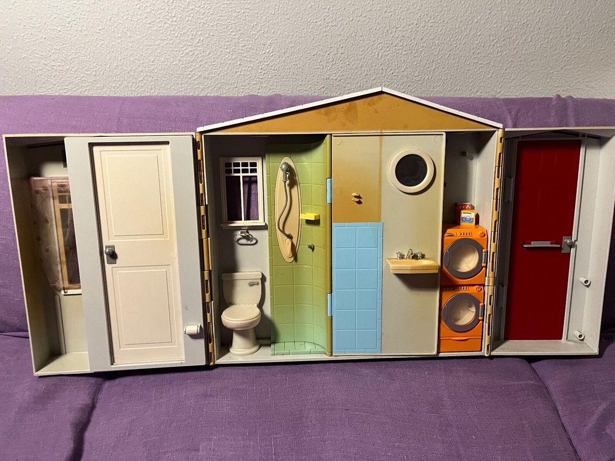 Casa Barbie Totally Real Folding House, Mattel. With Sounds