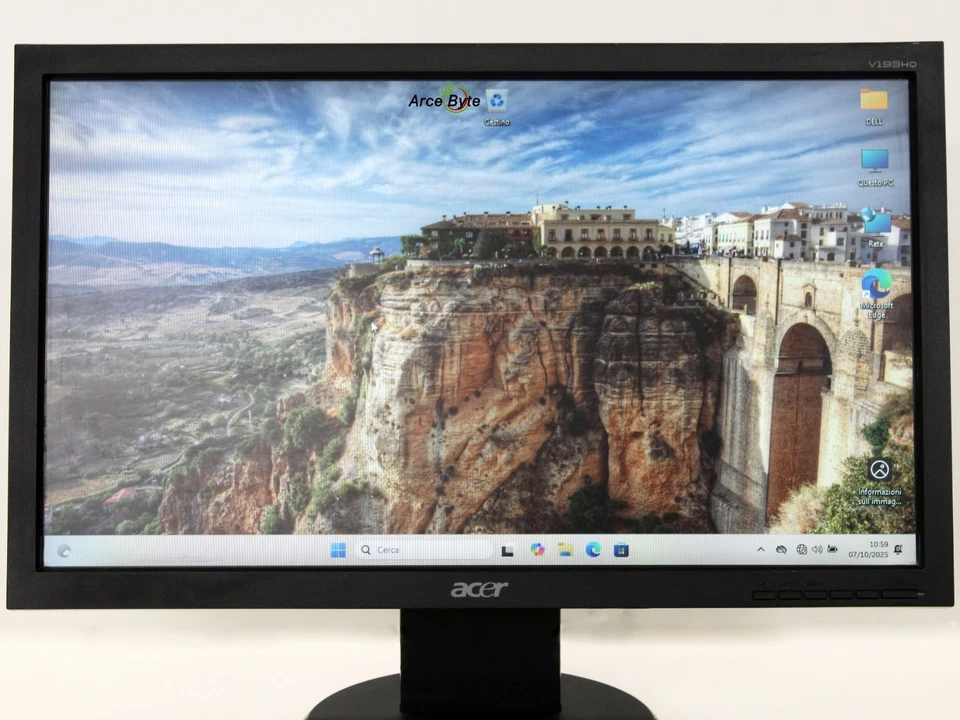 MONITOR PC ACER V193HQ 19 POLLICI WIDESCREEN 16:9 LCD NERO FATTURABILE - Immagine 2 di 4