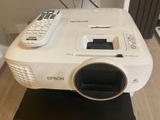 EPSON EH-TW5650 Projector with Remote Control 3D Lens Shift Function White Used