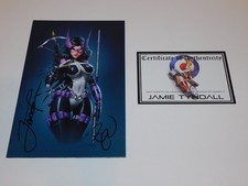 WHITE WIDOW #5 - JAMIE TYNDALL & BENNY POWELL SIGNED HUNTRESS VIRGIN + COA NM