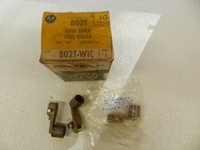 NEW LOT OF 3 Allen Bradley 802T-W1C Lever Arm 802TW1C