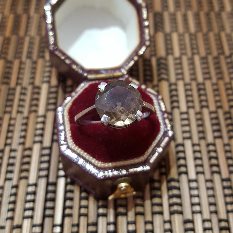 Anillo de plata de ley 925 vintage, anillo de cuarzo ahumado, tamaño L.5 EE. UU. 6, Edimburgo 1973 Foto 3 de 4