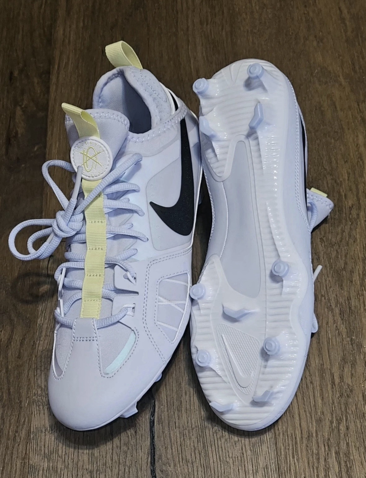 Nike Huarache Size 10.5 Varsity LAX SE Cleats Lacrosse Gray Men FZ3620-001 Nike Huarache 9 Varsity LAX SE Grey White Lacrosse FZ3620  main image 4