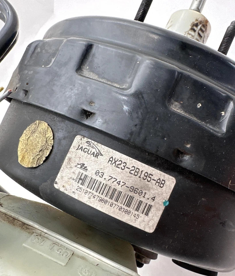 Усилитель тормозов 2010-2015 JAGUAR XF 5,0 л с наддувом от оригинального производителя C2Z14259 - Изображение 3 из 4