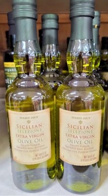 2 Bottles Trader Joe's Sicilian Selezione Extra Virgin Olive Oil 16.9fl 500ml