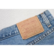 Levi's 550 Relaxed Fit Denim Shorts Mens 38 Blue Mid Wash Vintage Excellent