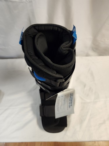 United Ortho - USA14107 - Air Cam Walker Fracture Boot - Large - Black - Picture 6 of 14