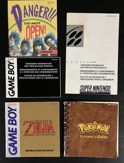 Nintendo Booklet Lot. Pokemon Blue Links Awakening SNES And Game Boy!