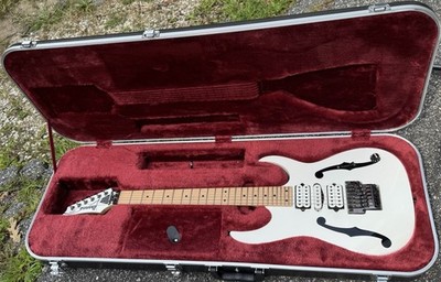 2009 Ibanez Paul Gilbert Signature PGM300RE 20th Anniversary W