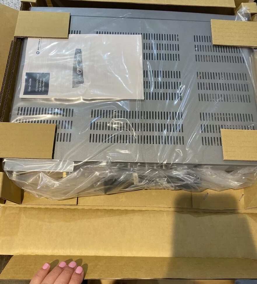 Case Motorola DCT 6200/2000 Cable Box. Brand New In Box, 1 Case Of 4 ...