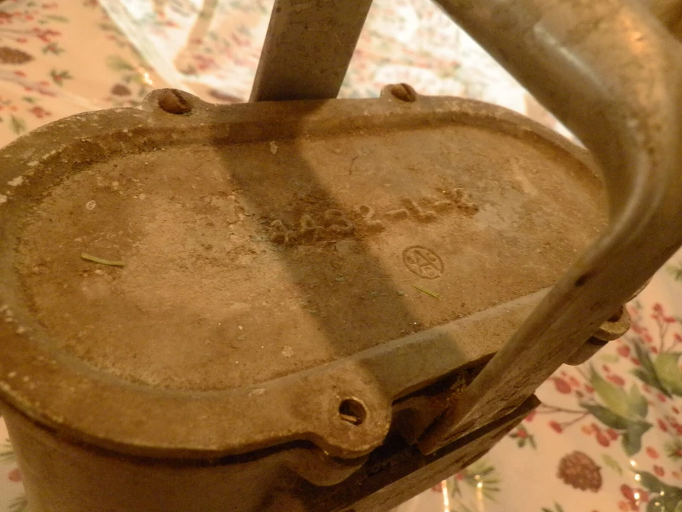 Military Battery operated Blackout  lamp Foto 4 de 4