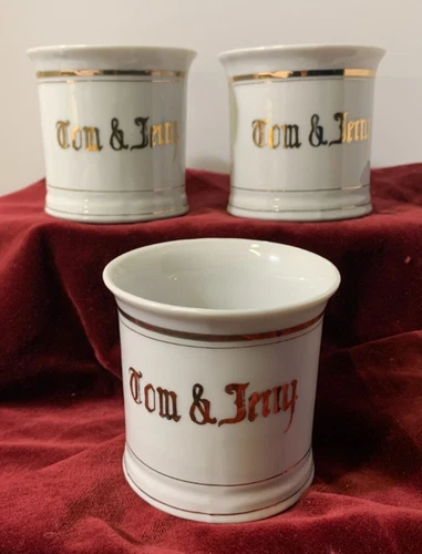  3  Vintage Tom & Jerry winter holiday mugs, gold trimmed. Mini Gift Containers.
