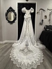 Vintage 1980s Lace Wedding Dress Puffly Sleeve Princess Train Bridal Gown Satin