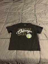 Boys Size S WNBA Chicago Sky Logo T-Shirt