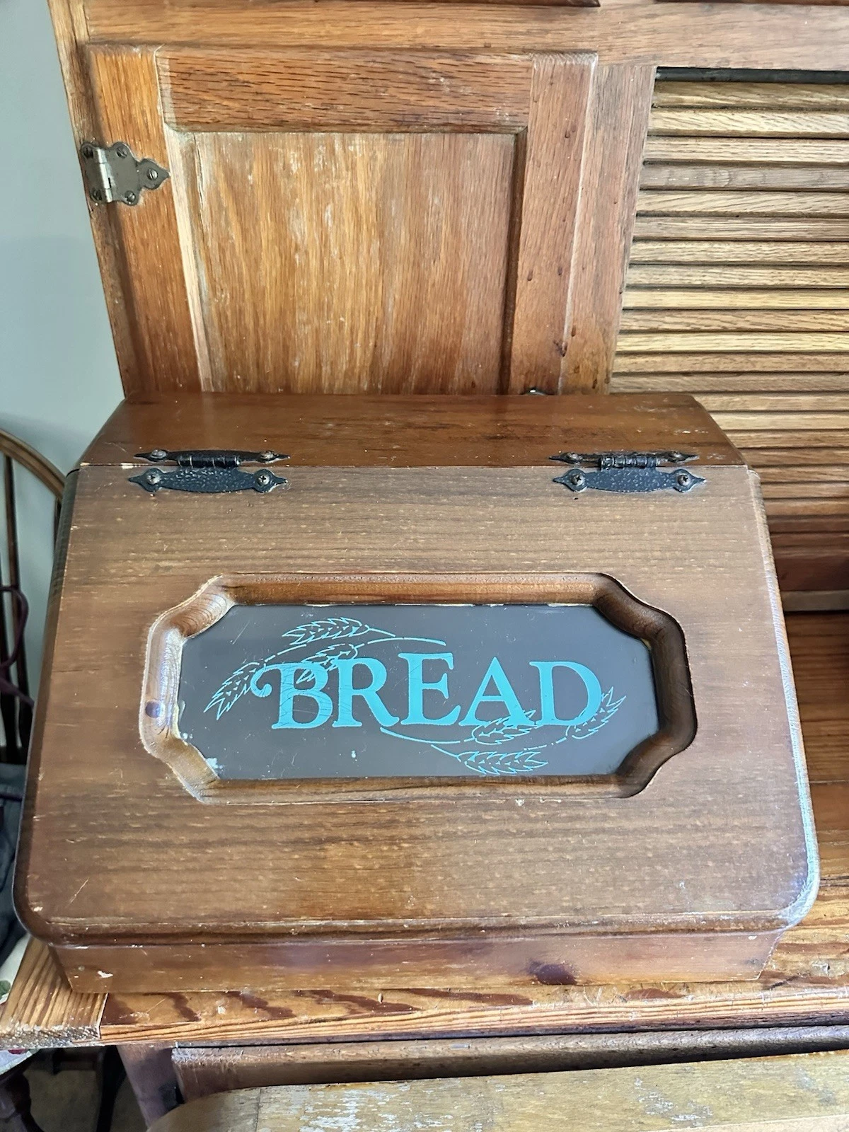 Vintage Wood Wooden Breadbox Bread Box Farmhouse Kitchen Rustic Decor
Opens in a new window or tab