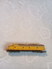 N Scale Life-Like 7697 UP Union Pacific EMD E8/9B Diesel Locomotive #928A 
