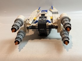 LEGO Star Wars: Rebel U-Wing Fighter (75155) retired (incomplete)