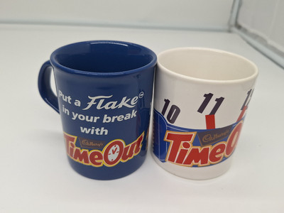 Vintage Cadbury s Time Out Schokolade Keks Tee oder Kaffee Tassen - 2er Set