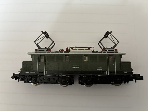 Minitrix 12033, E-Lok BR 144, Nr. 144 083-3, grün, DB, neu/ohne OV | Zustand: Neu