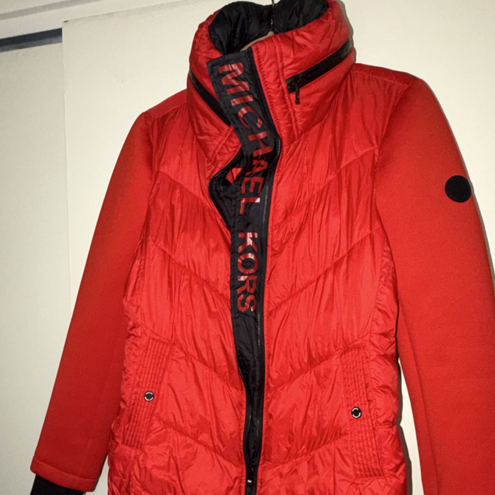 Michael Kors Red Full Zip Puffer Jacket Logo Thumb Holes Women's Size S