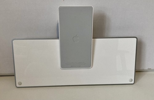 Apple iPad Keyboard Dock A1359 MC533LL/B for 1st 2nd 3rd Generation iPads 30 Pin - Picture 4 of 5