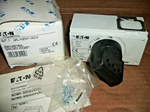 EATON MOELLER NZM1-XDV 260125 ROTARY HANDLE LOCKABLE - 2 AVAILABLE