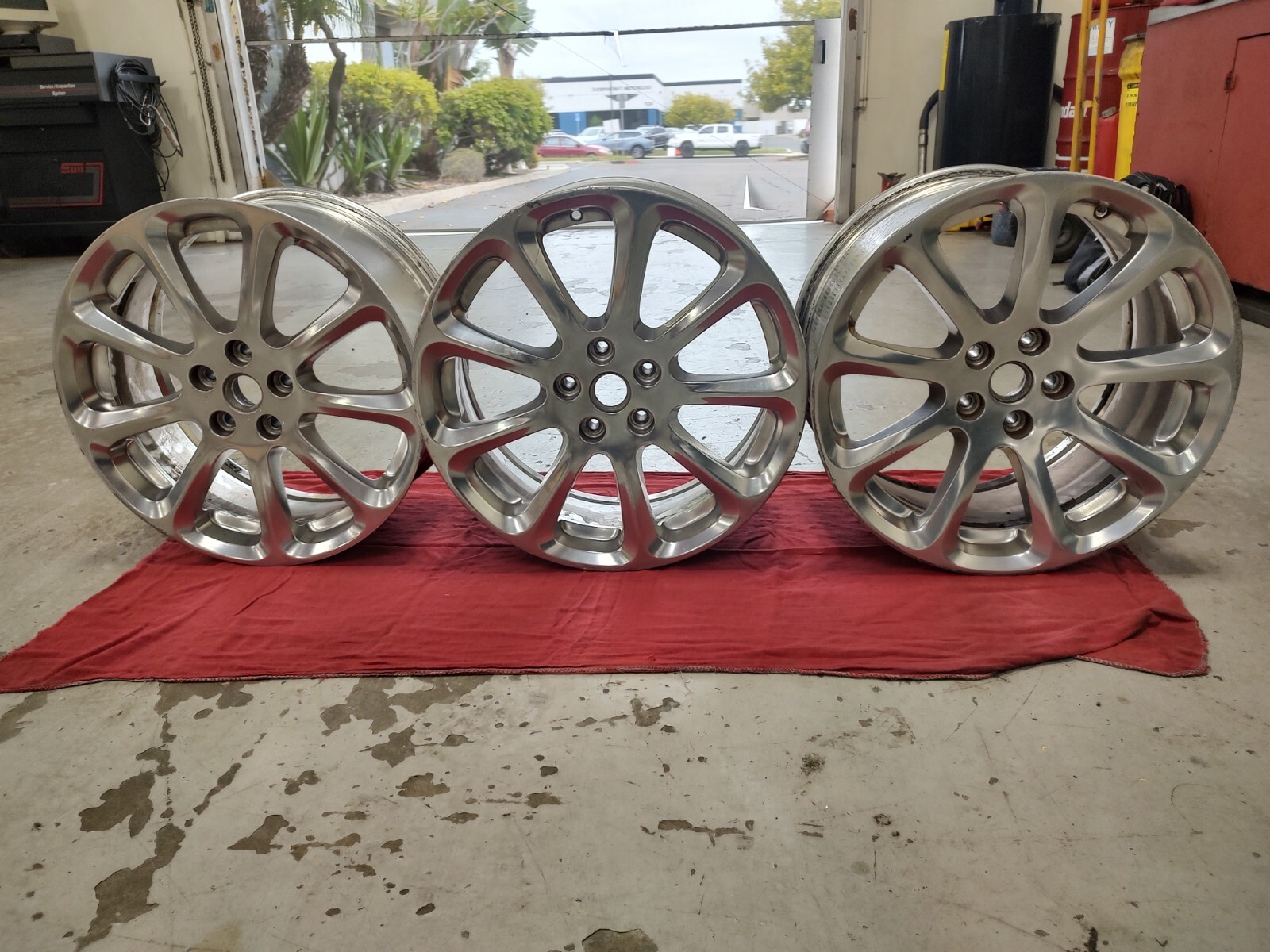 Maserati Quattroporte OEM wheels