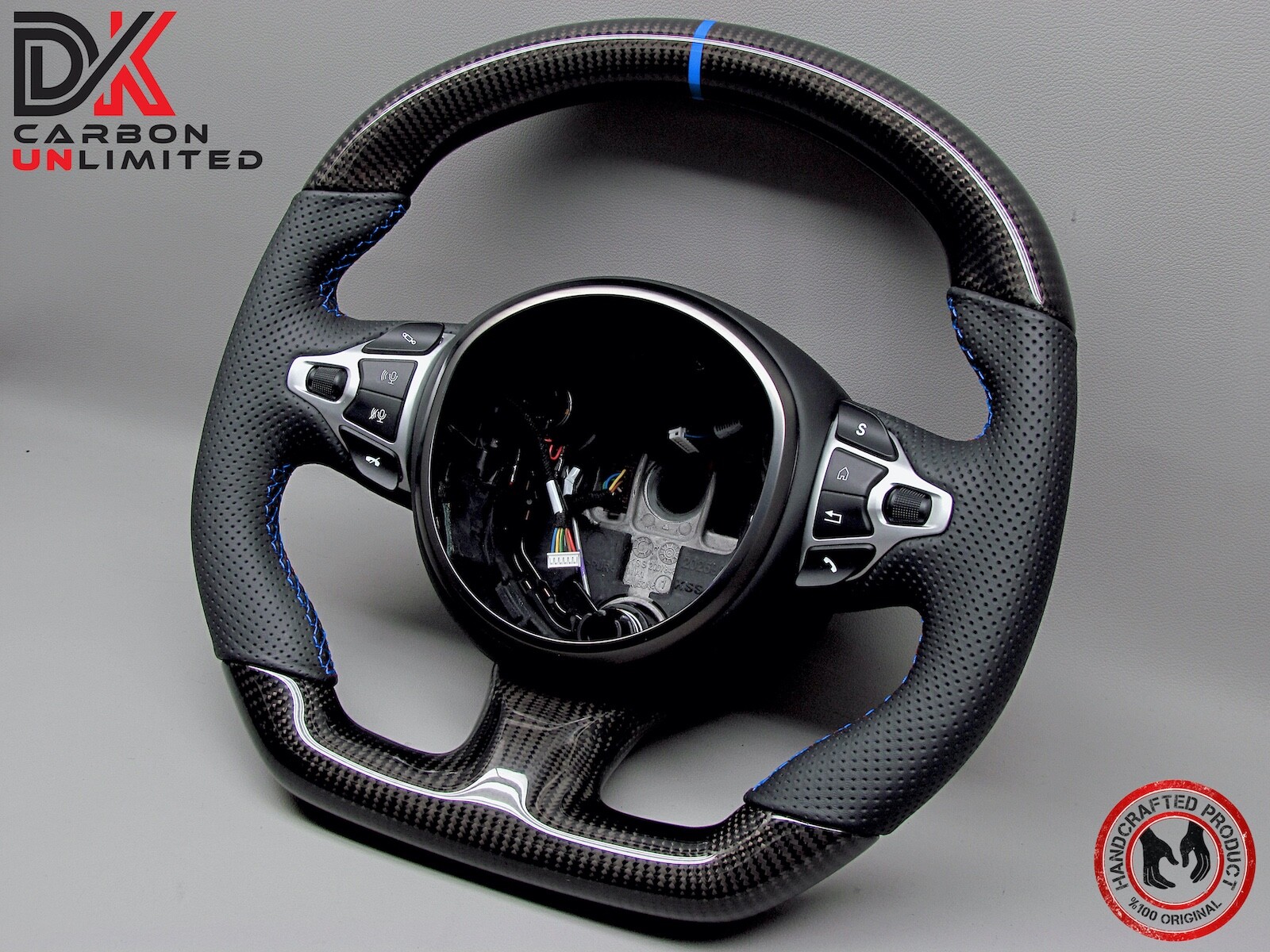 Aston Martin Vantage DBS DB11 Perforated 5mm Blue Ring Carbon Steering Wheel v1