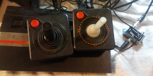 ATARI 2600, CONSOLA, MANDOS, 30 JUEGOS, PAQUETE - Imagen 6 de 11