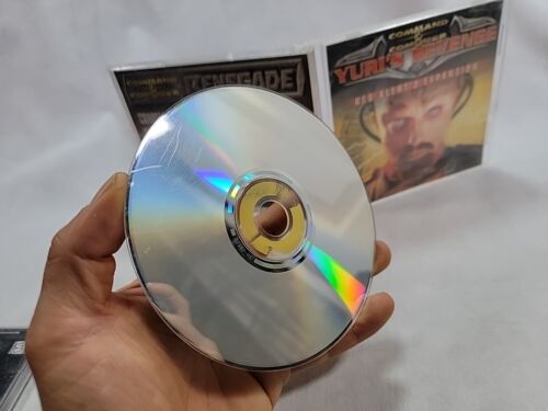 Command & Conquer Yuri's Revenge Red Alert 2 Expansion PC Game 2001 CD-ROM - Picture 2 of 8