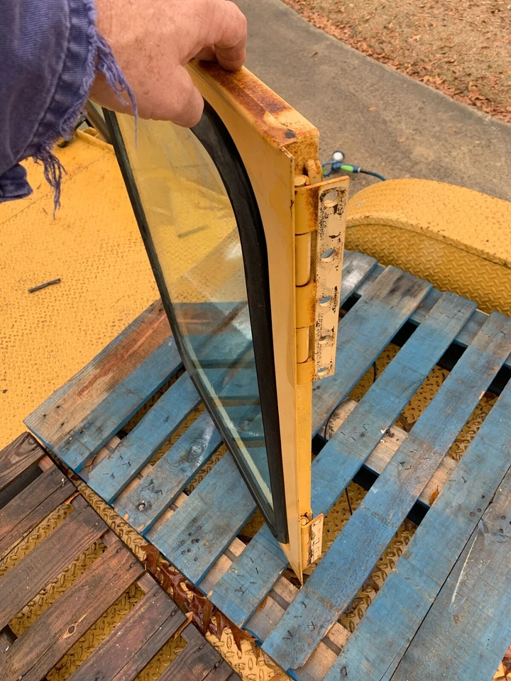 Puerta/ventana derecha Caterpillar 5V9316 Foto 4 de 4