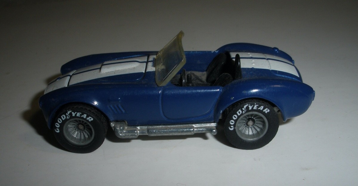 旧いHot Wheels CLASSIC COBRA Real Riders $_12.JPG?set_id=880000500F