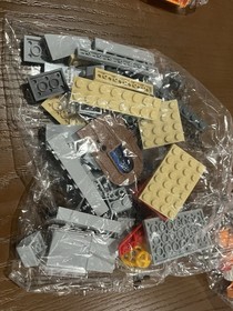 LEGO SpongeBob SquarePants Sealed Bags Lot. Contains bags from several sets