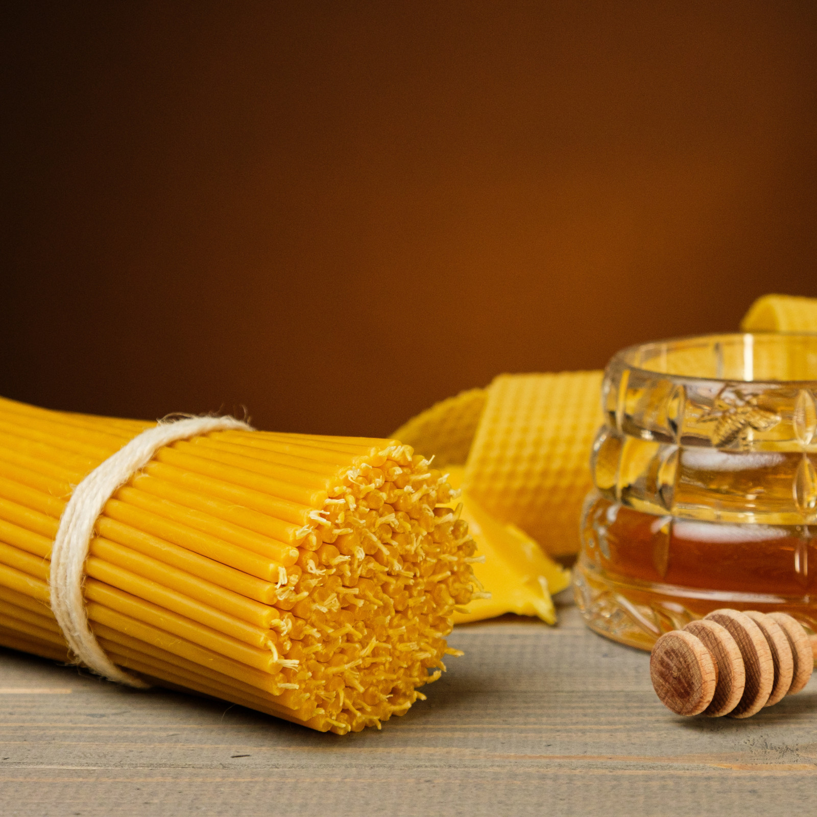 Pure Beeswax Candles 6.5" Slim Taper 0.22" Orthodox 100 Pack