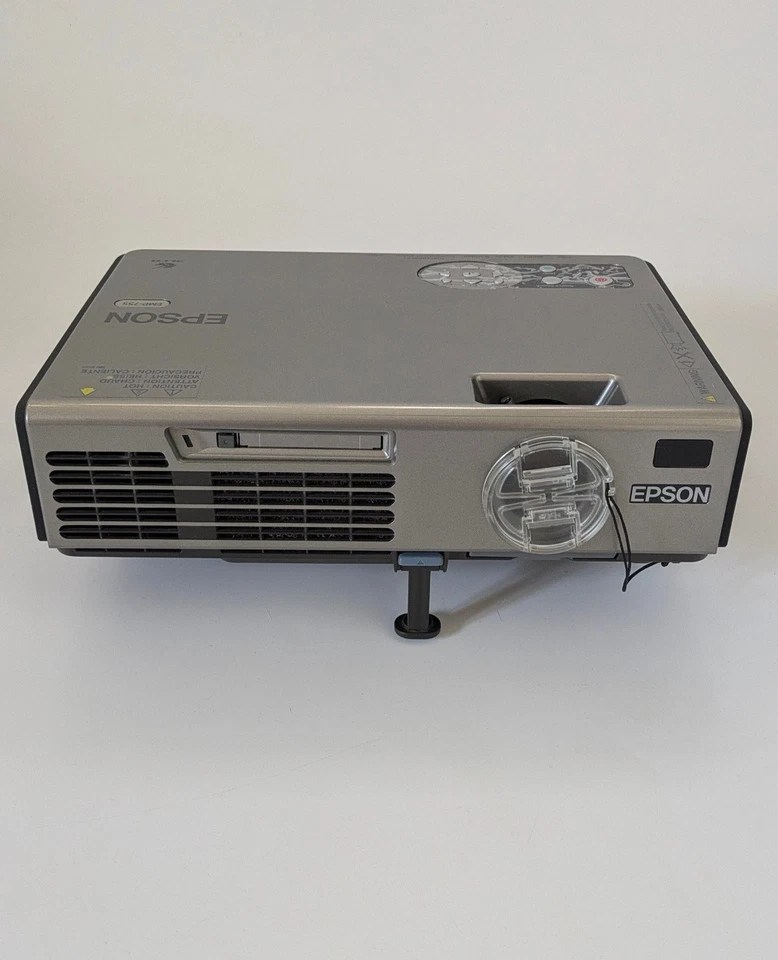 Epson EMP-755 Projektor Beamer LCD-Projektor inkl. Tasche - ohne Fernbedienung - Bild 4 von 4