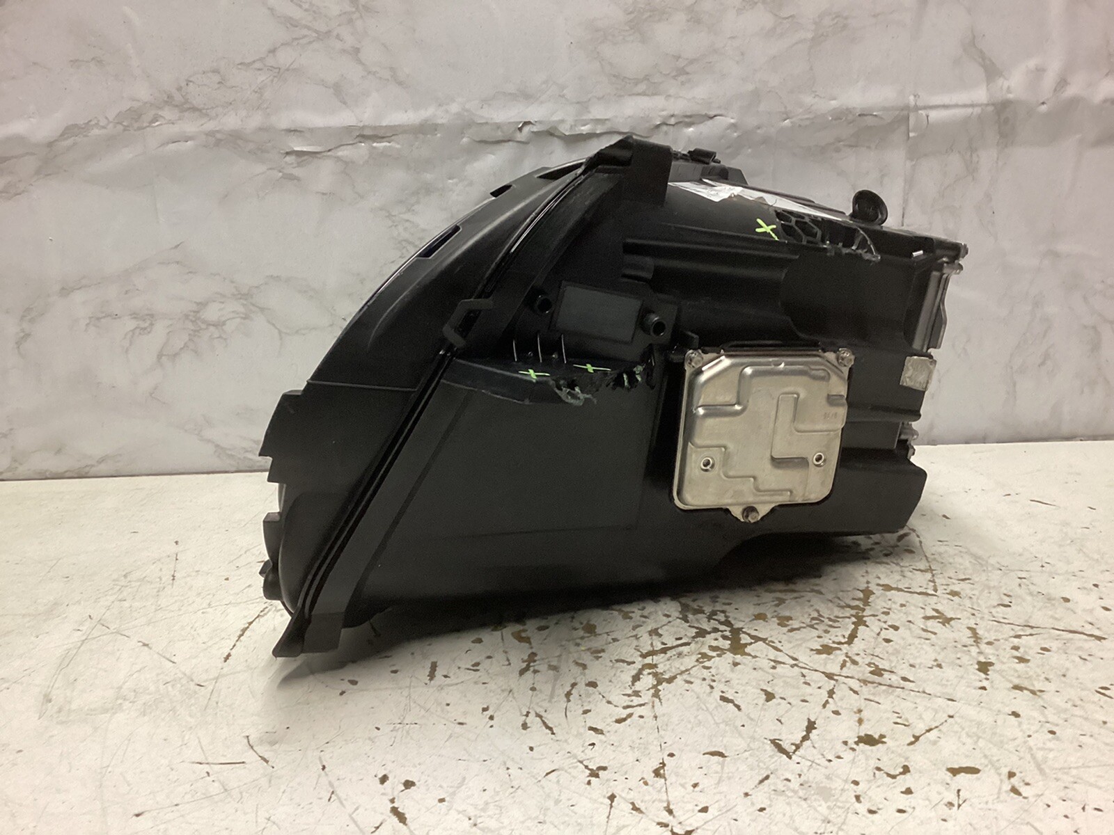 2020 2021 2022 BENTLEY GT GTC RIGHT LED HEADLIGHT OEM USED