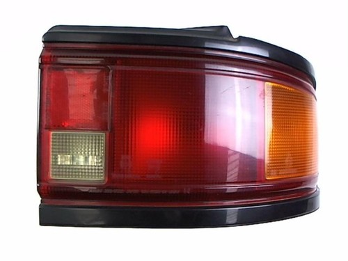 Feu Arrière Droit Pour Mazda 323 Phase 2 – Occasion, Modèle 1994, Garantie 12 Mois
