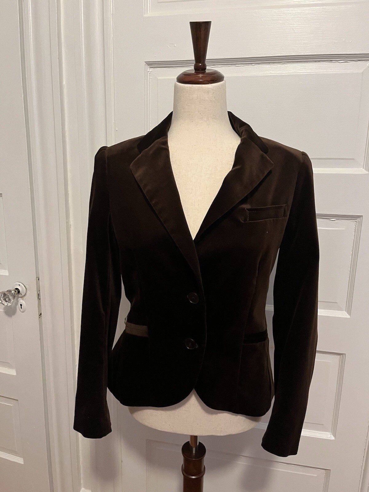 Theory women’s size 8 brown velvet blazer , jacket ,vintage