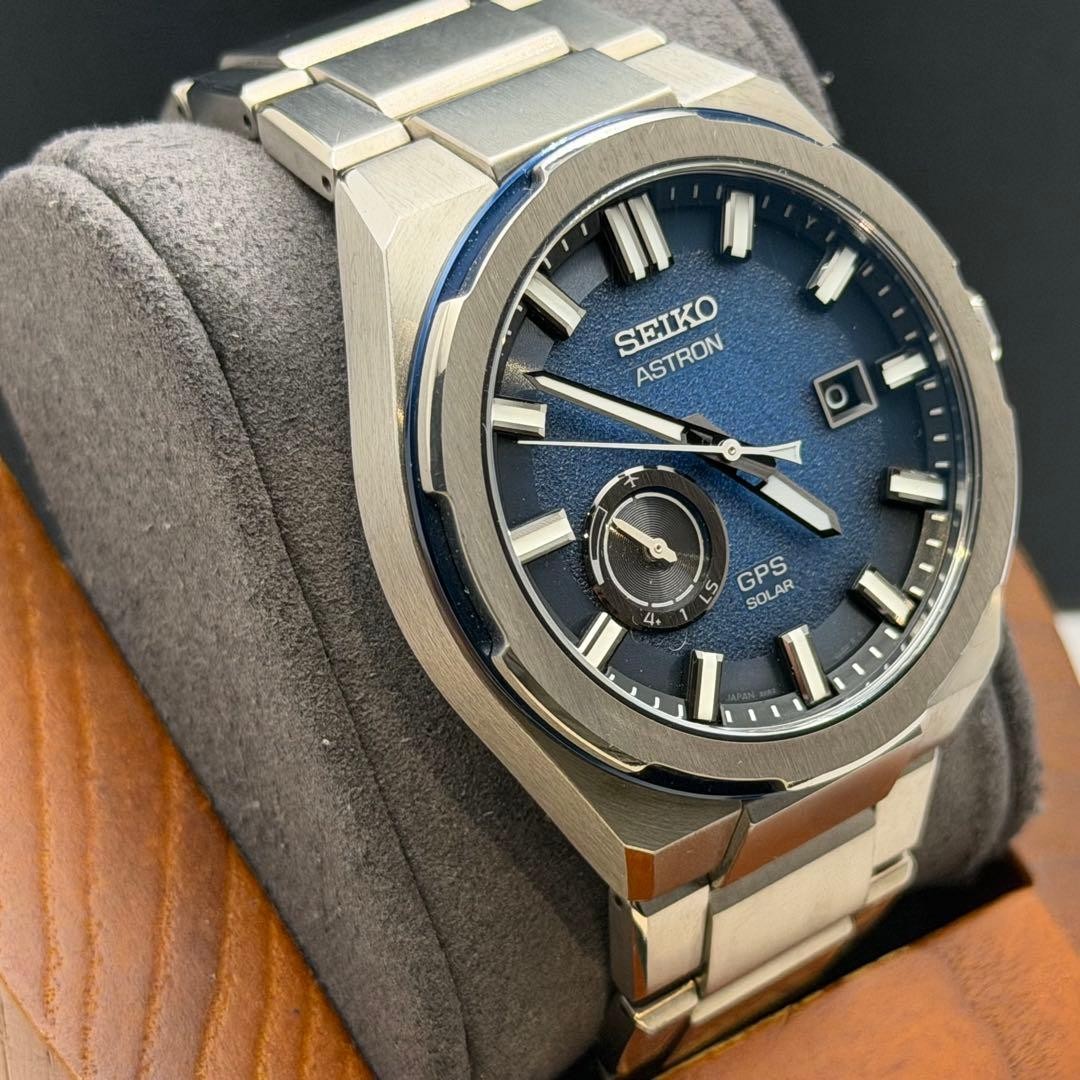 SEIKO Astron SBXD023 Titanium Men's Solar GPS Blue Dial image 4