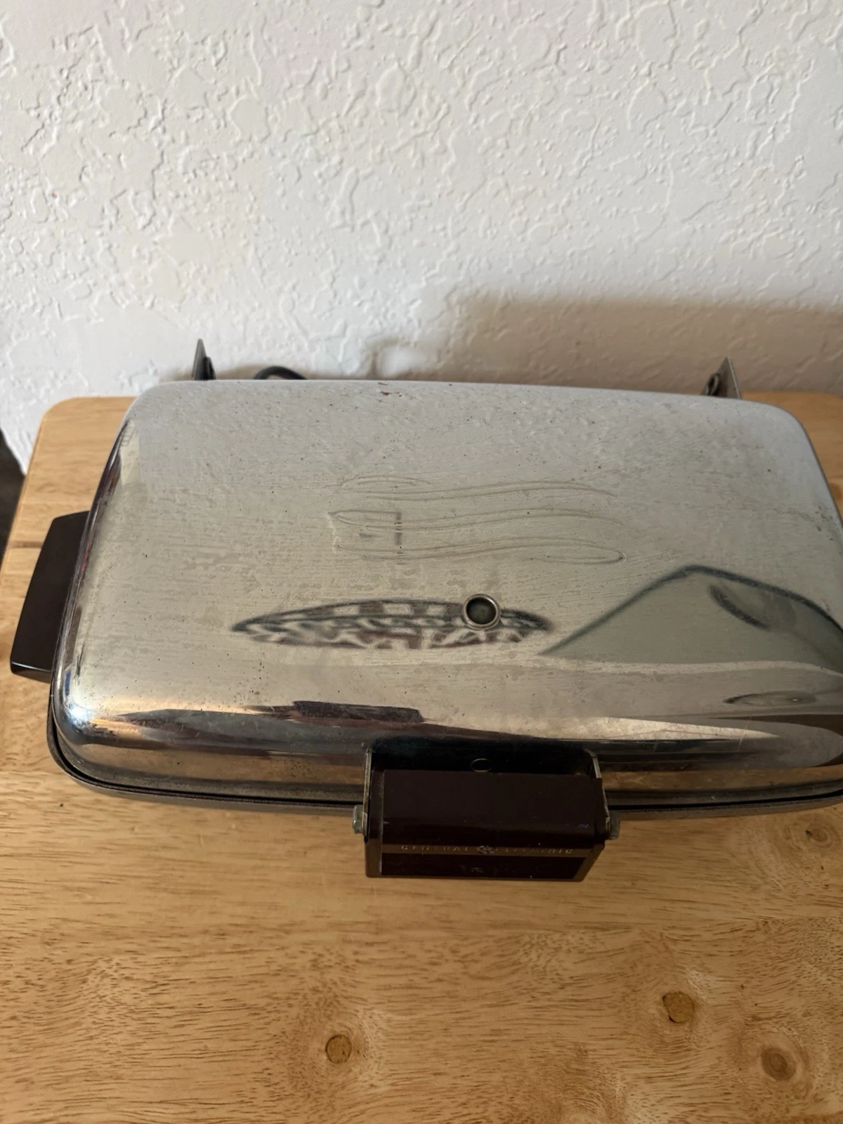 Vtg General Electric Automatic Grill Waffle Baker Chrome WORKS!